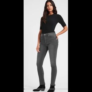 Banana Republic High Rise Skinny Jean 27